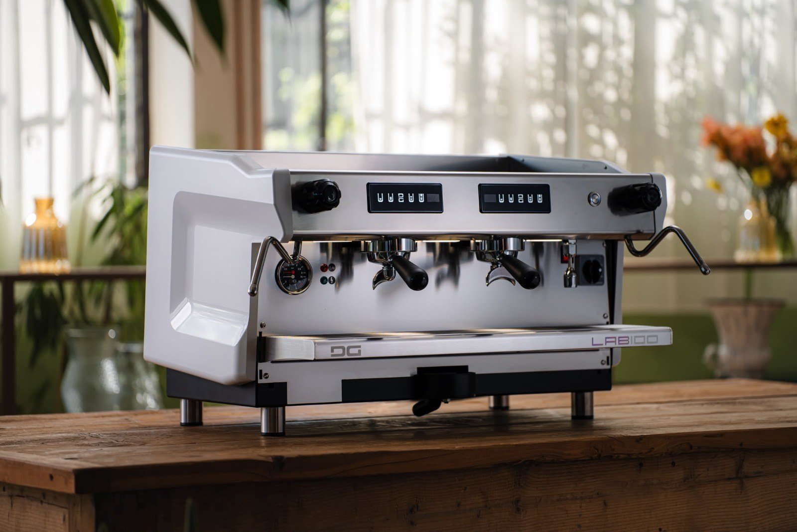 Di Giorgio Lab 100 2 Gruplu Profesyonel Espresso Kahve Makinesi - BEYAZ